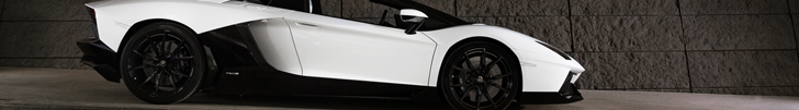 Ngoại Cảnh: Lamborghini Aventador LP700-4 Roadster