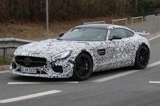Spyshots: Mercedes-AMG GT R laat zich eindelijk zien